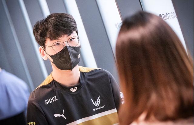 中场球员 中场球员