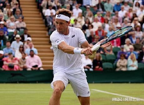 东部悬念揭 东部悬念揭